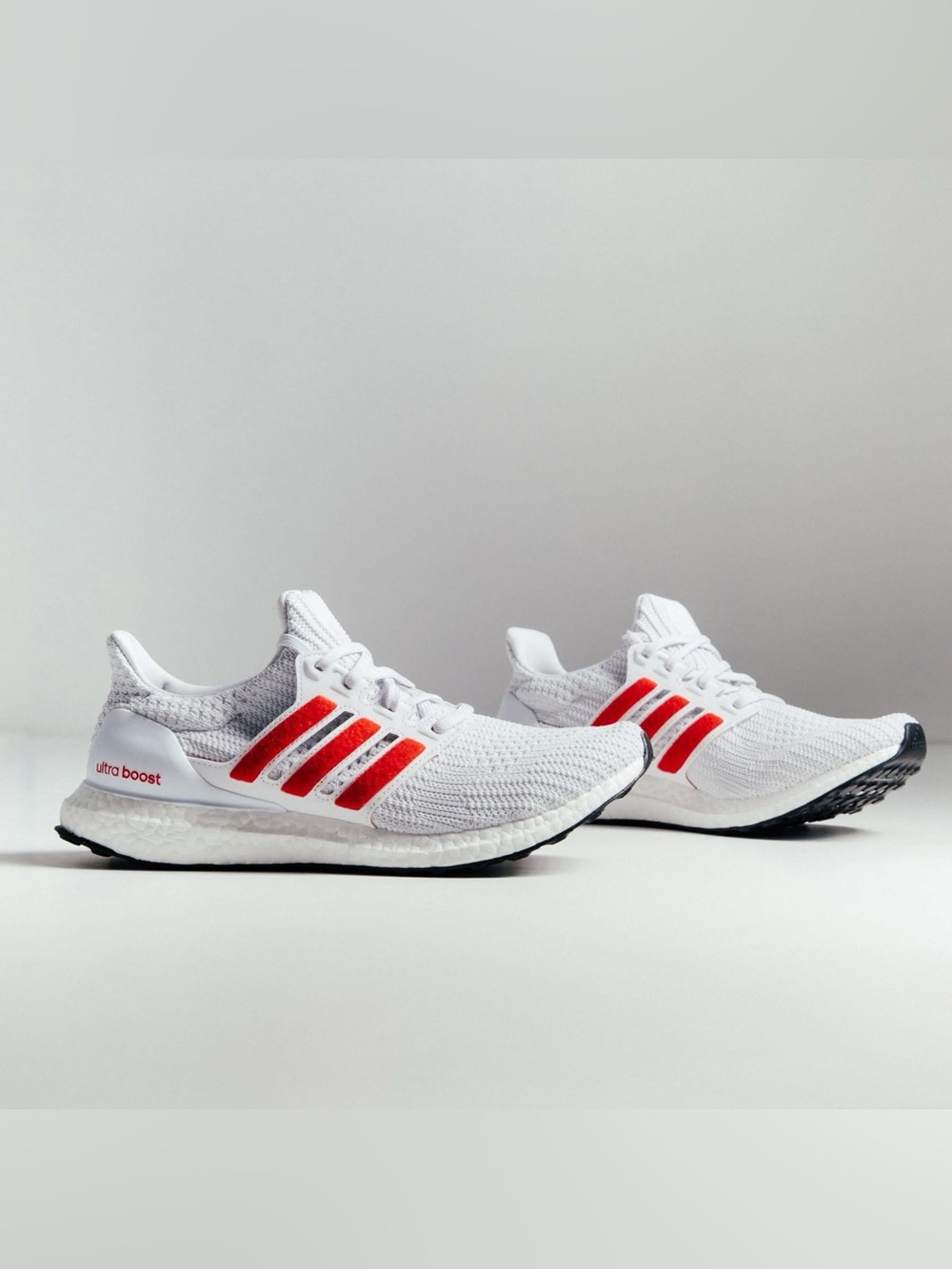 adidas UltraBoost DNA 4.0 ‘White Scarlet’